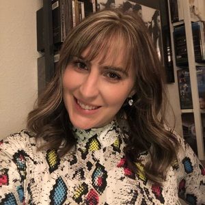 Meet your Posher, Stefania